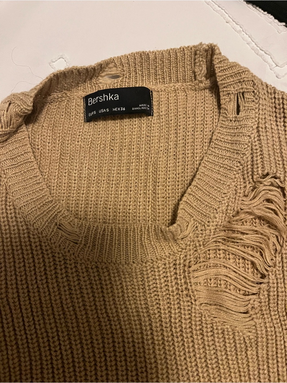 Bershka Distressed Crewneck Chunky Knit Sweater - Camel/Tan